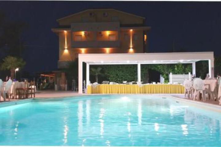 Hotel with Pool