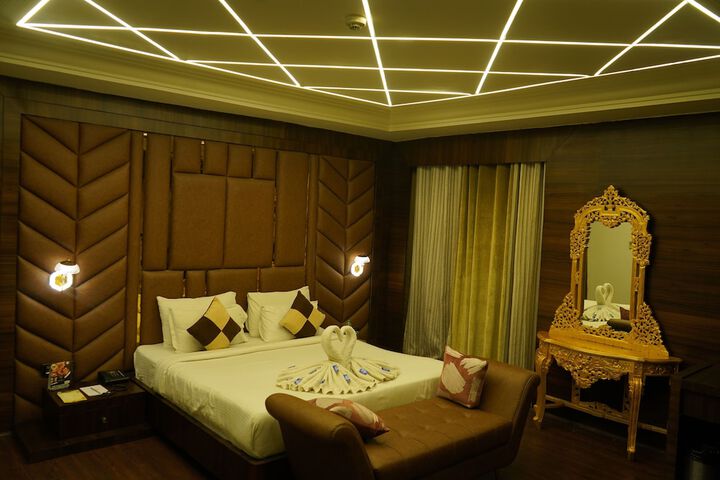 Room 10 of 23