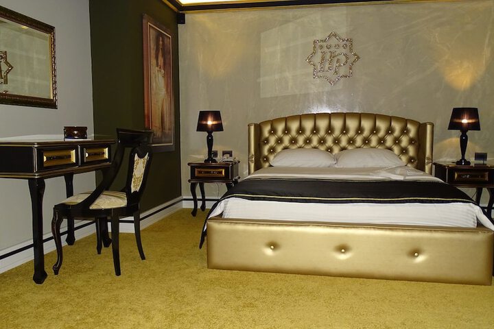 Room 14 of 59