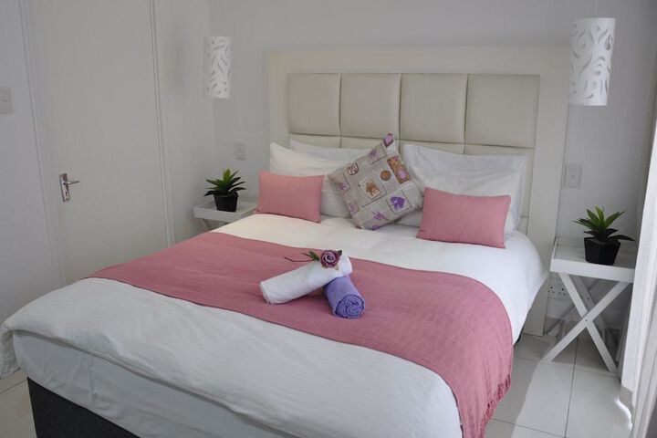 Room 3 of 40