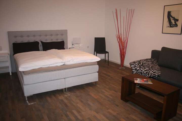 Room 17 of 41