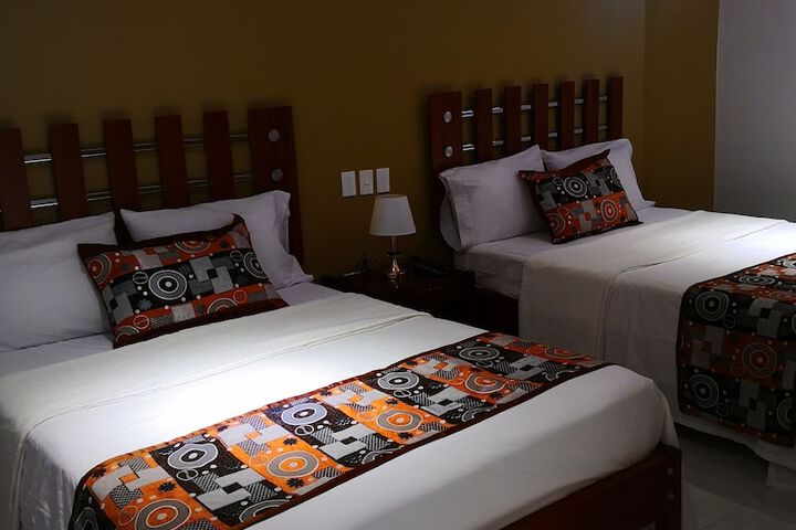 Room 11 of 43