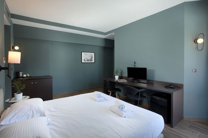 Room 13 of 39