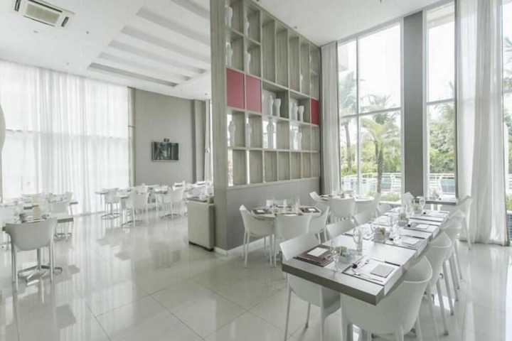 Hotel Interior 7 of 44