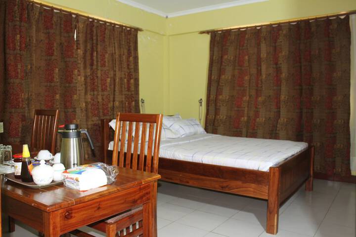 Room 8 of 26