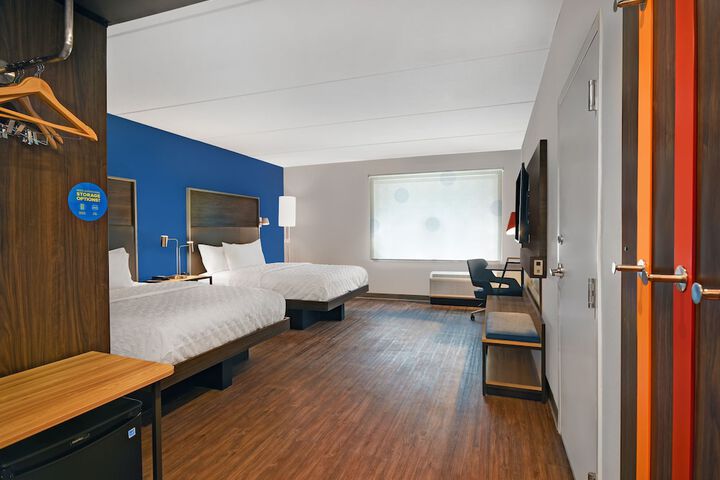2 Queen Beds (3 of 23)