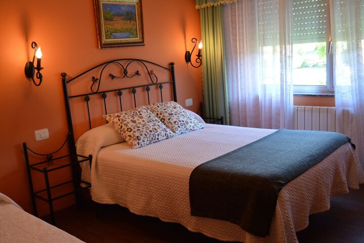 Room 6 of 23