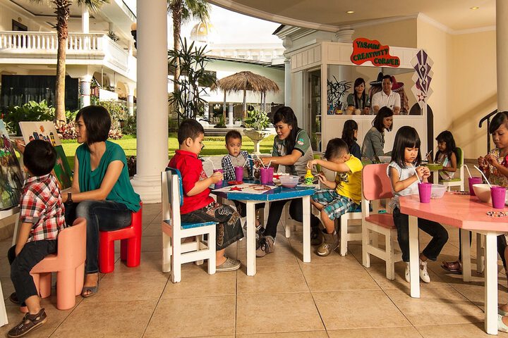 Children's play area - indoor