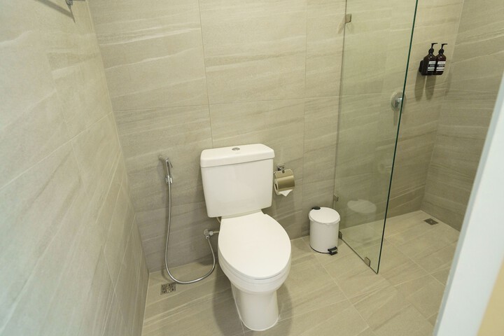 Room 12 of 29