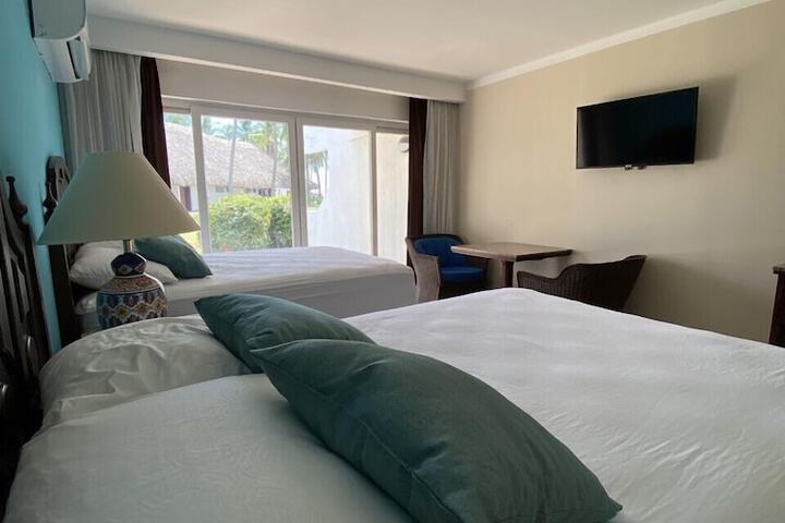 Room 14 of 189