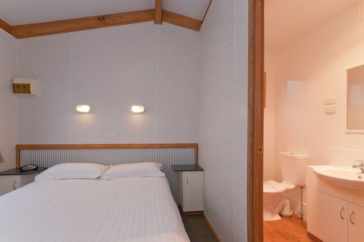 Room 12 of 51