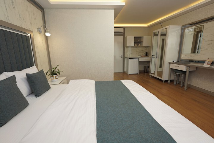 Room 47 of 104