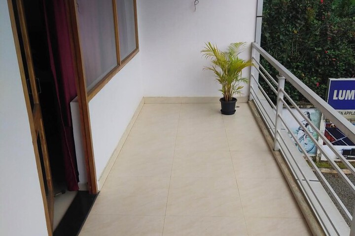 Terrace/Patio 18 of 19