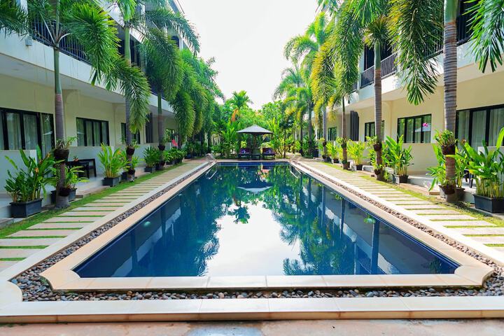 Pool 34 of 80
