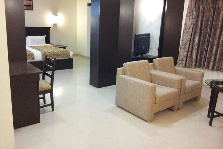Room 16 of 45