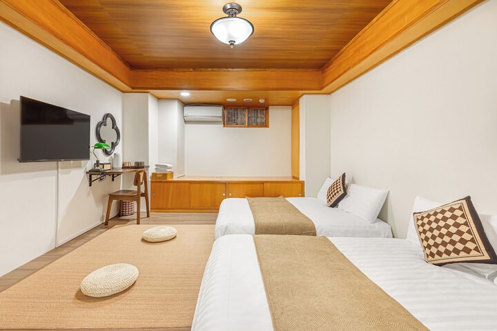 Room 21 of 191