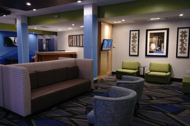 Hotel Interior 4 of 40