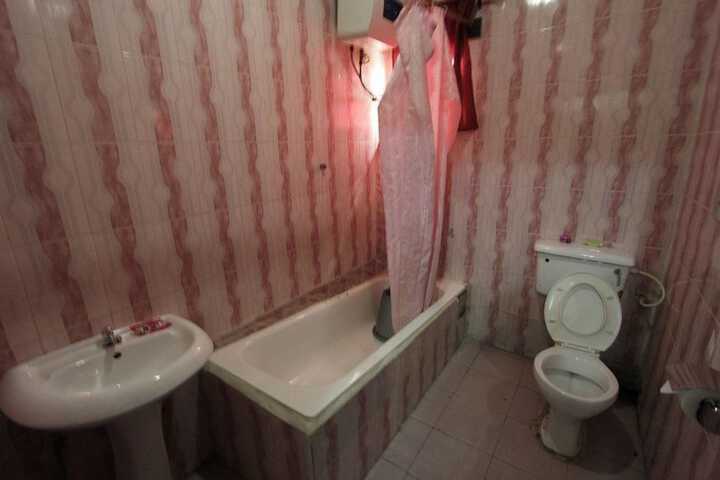 Room 18 of 23