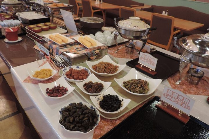 Dining 90 of 116