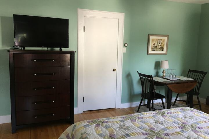 Room 6 of 57