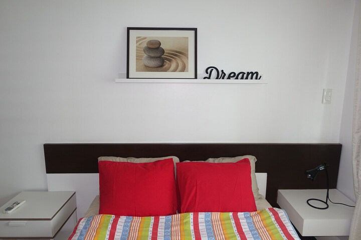 Room 18 of 90
