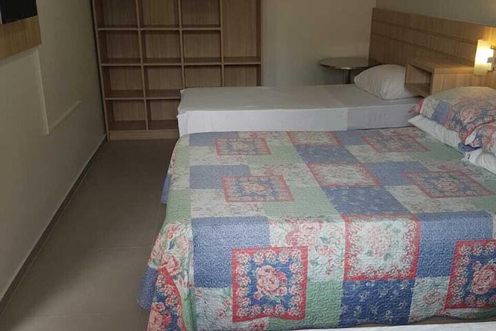 Room 22 of 38