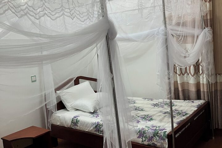 Room 141 of 226
