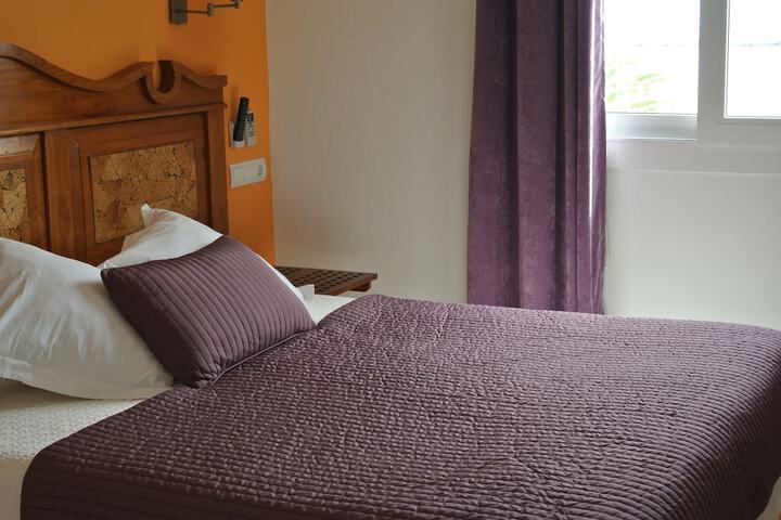 Room 2 of 71