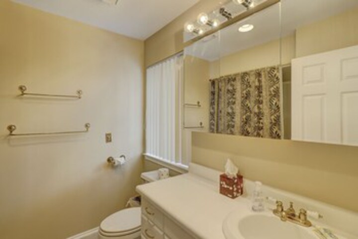 Room 5 of 24
