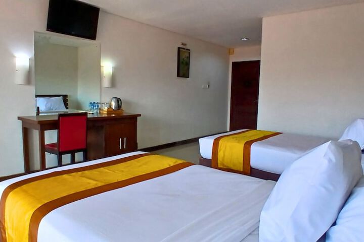 Room 5 of 23