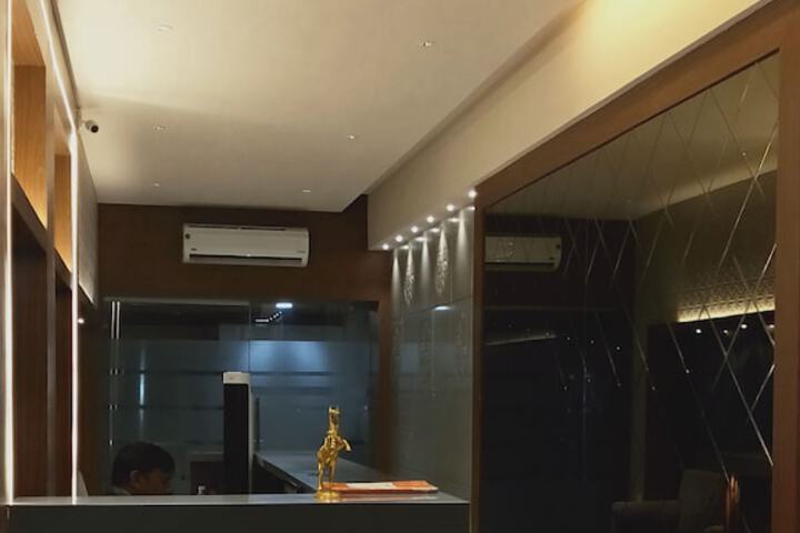 Guest Lobby