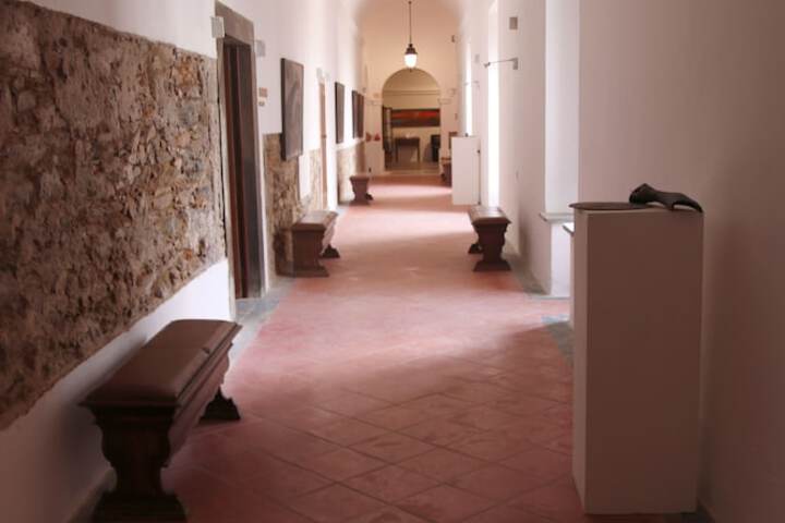 Room 14 of 25