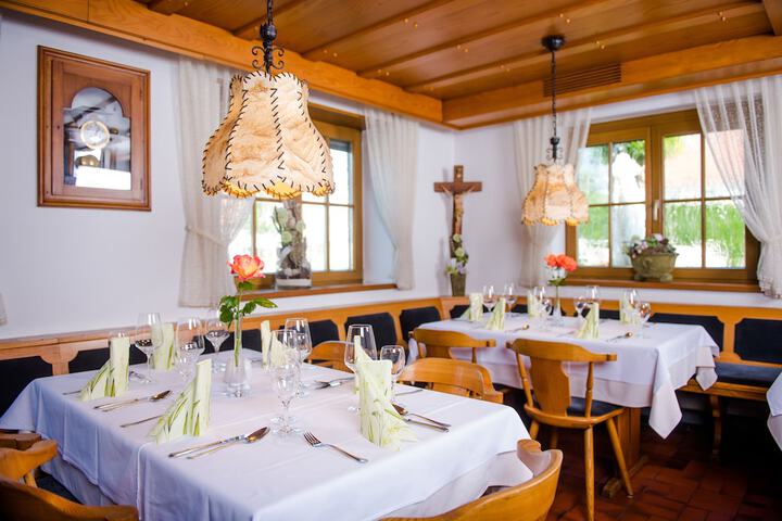 Dining Photos