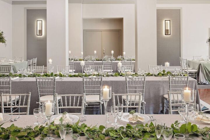 Banquet hall