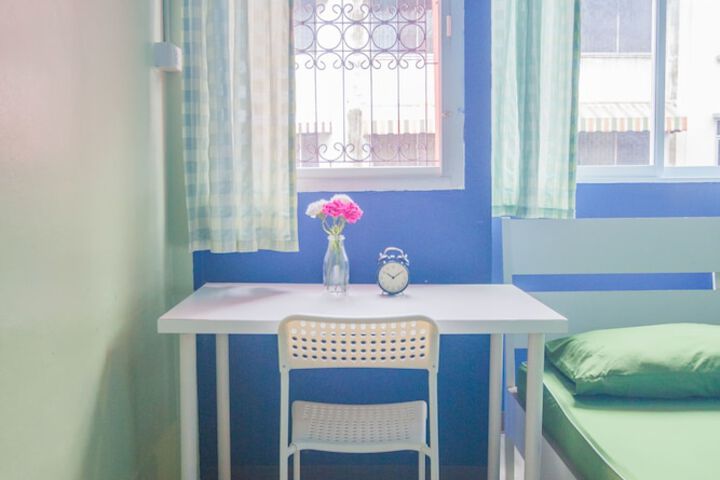 Room 15 of 76