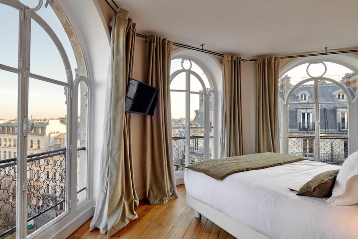 Room 20 of 39