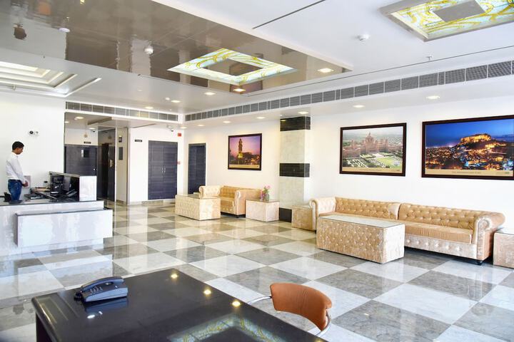 Hotel Interior 6 of 39