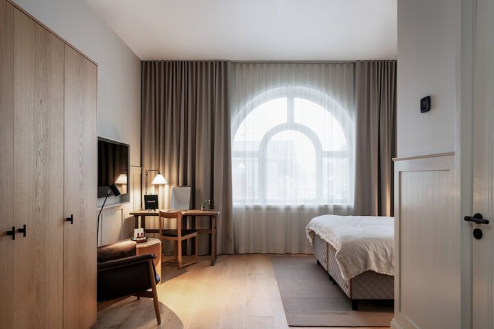Room 38 of 106
