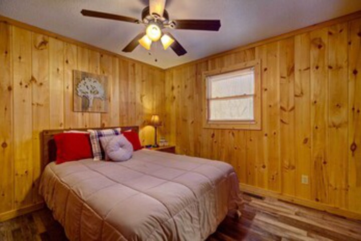 Room 21 of 24