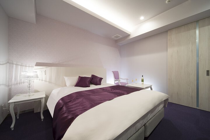 Room 14 of 71
