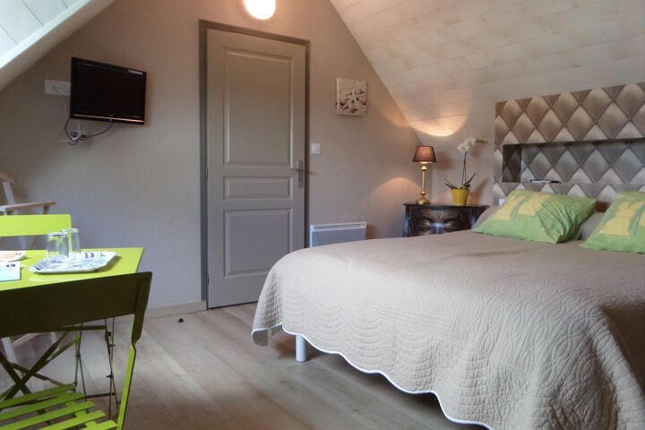 Room 9 of 19