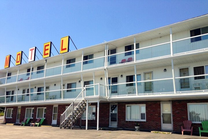 Hotel 21 of 24