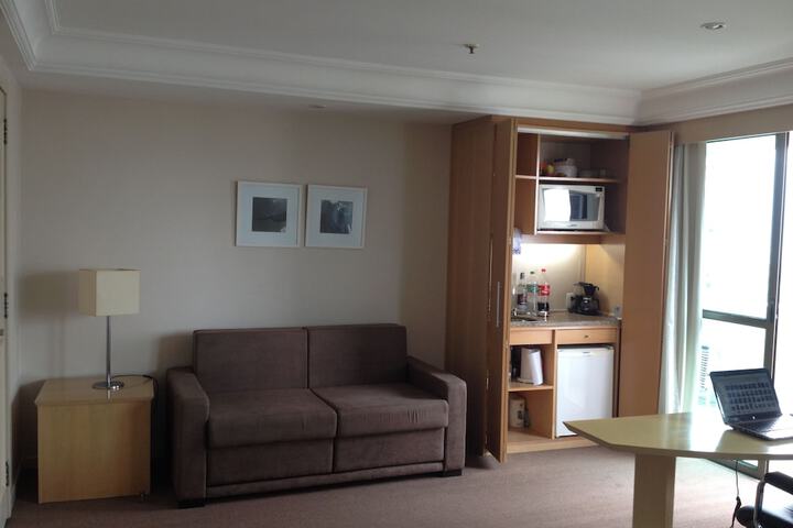 Room 6 of 13
