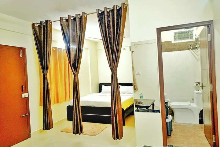 Room 5 of 21