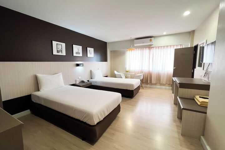 Room 15 of 41
