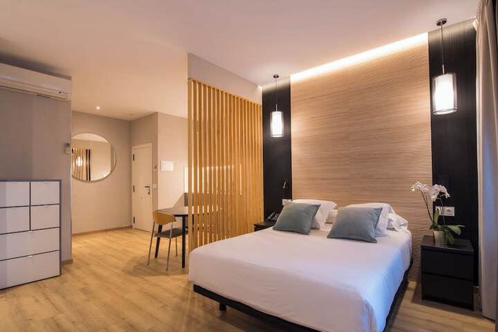Room 15 of 51