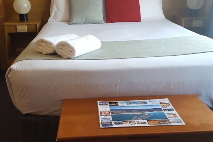 Room 44 of 68