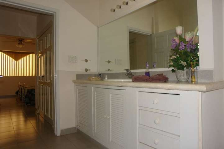 Room 4 of 29