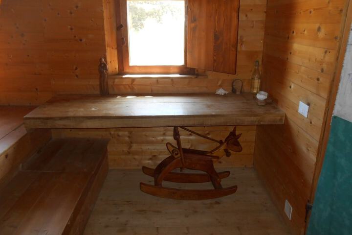 Room 16 of 20