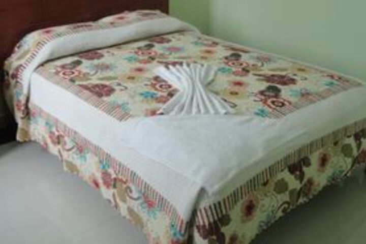 Room 17 of 24